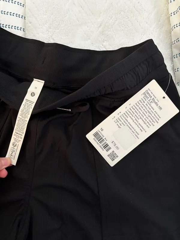 Lululemon Dance Studio Shorts - Image 3