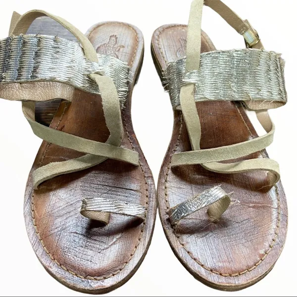 Freebird by Steven Ocean Sandals Leather Loop Ankle Strap Textured Metallic 7.5 - Image 2