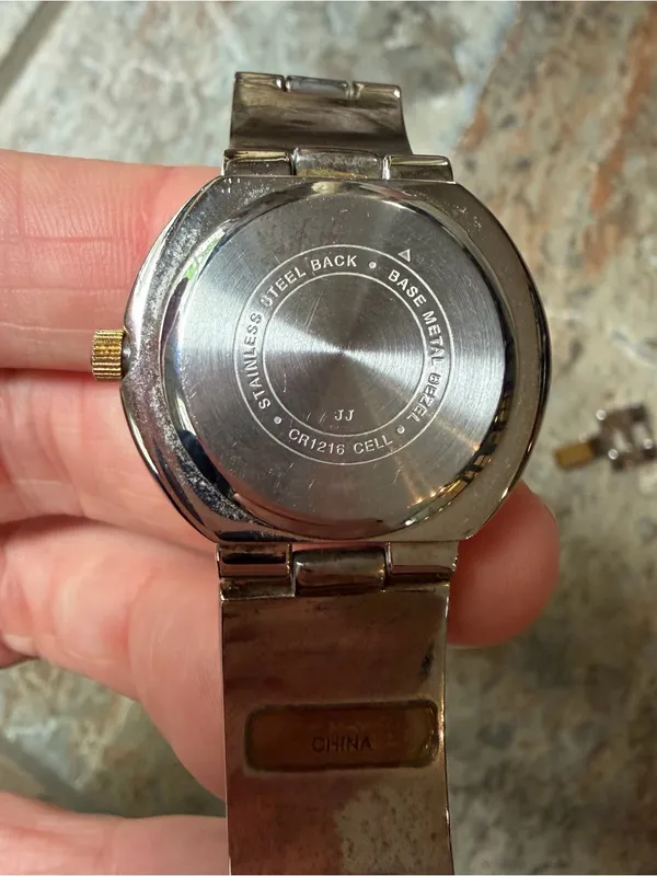 Vintage Carriage by Timex Indiglo Two Tone Watch Silver Gold Women's Extra Links - Image 5