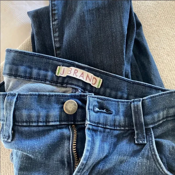 J brand jeans - Image 4