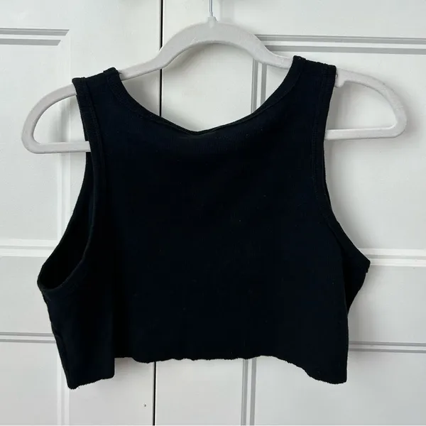 Pacsun cropped rainbow graphic tank top, size M - Image 2