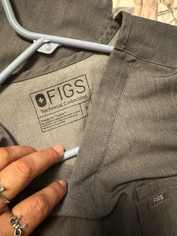 Figs Charcoal Scrub Pants with Teal Drawcord - Image 11