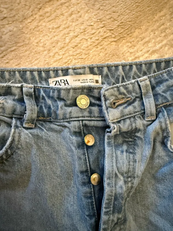 Zara Jeans - Image 2
