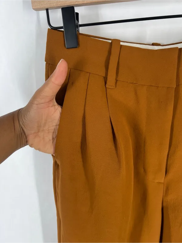 Aritzia Wilfred The Effortless Pant Cropped Caramel Brown Pleated Pants Size 2l - Image 3