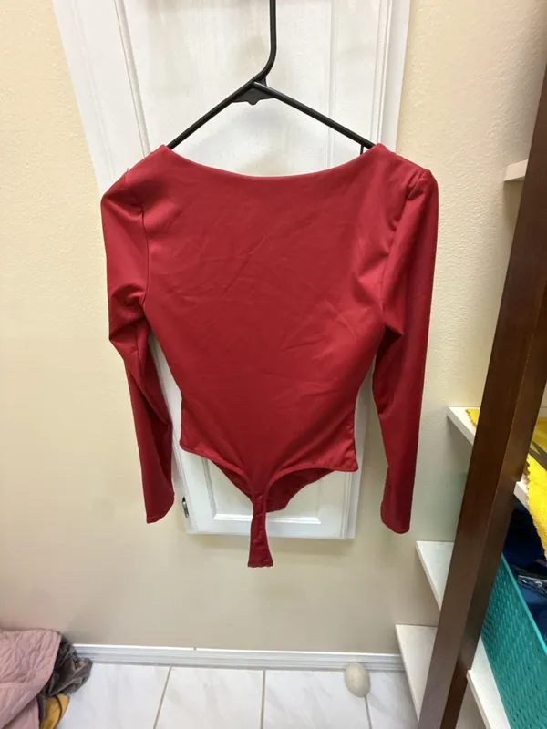 Popilush Red Long Sleeve Sculpting Bodysuit - Image 4