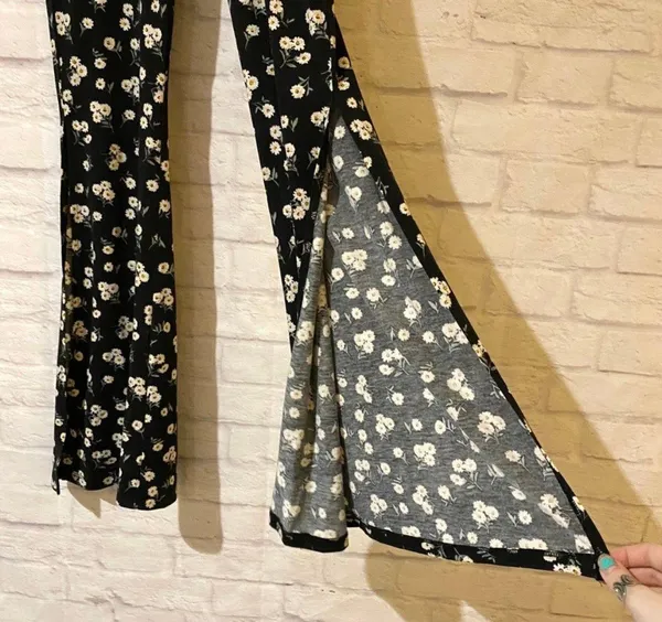 Boutique NEW Wild Child Daisy Flares - Image 8