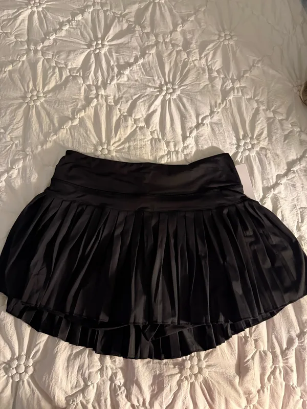 Gold Hinge Gold Skirt - Image 4
