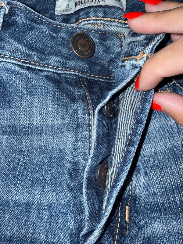 American Eagle Shorts - Image 4