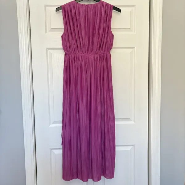 NWT Endless Rose Sleeveless Micropleat Pink Maxi Dress‎ Womens Size Small Dainty - Image 5