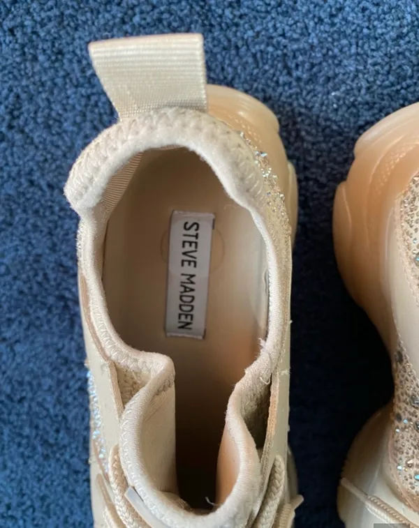 Steve Madden Sneakers - Image 3