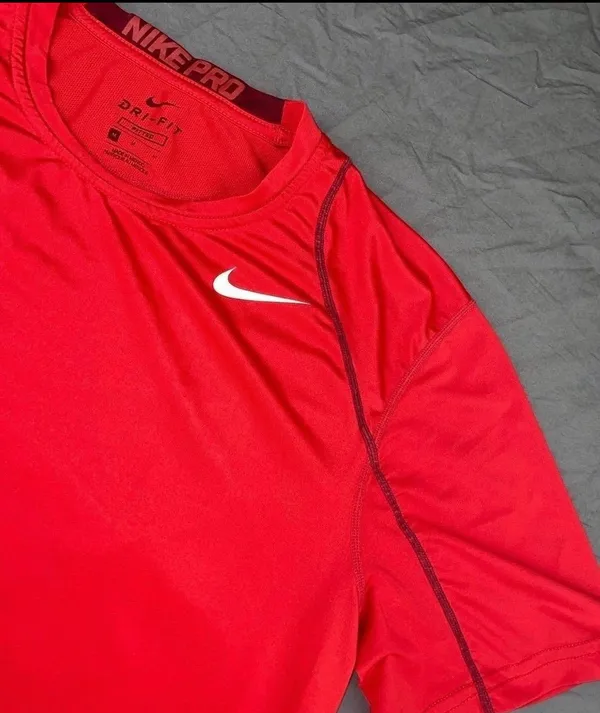 Nike Tshirt  - Image 5