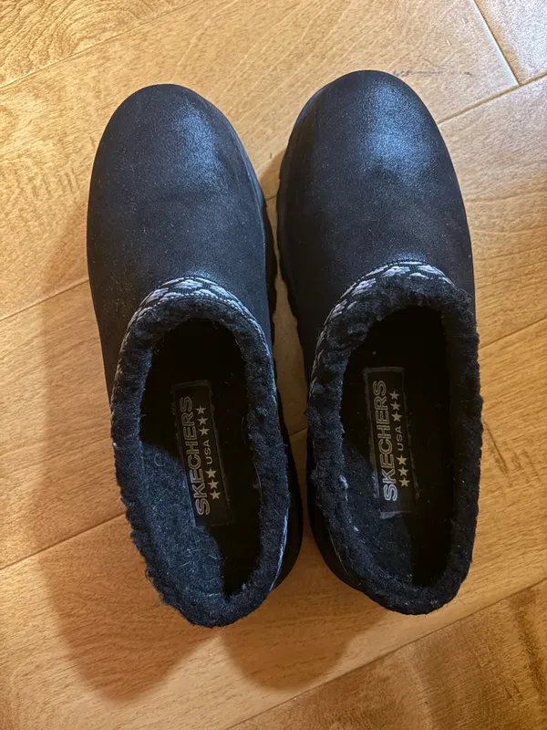Skechers Women's Shindigs - Comfy Hour slides clogs mules black shoes - Image 3