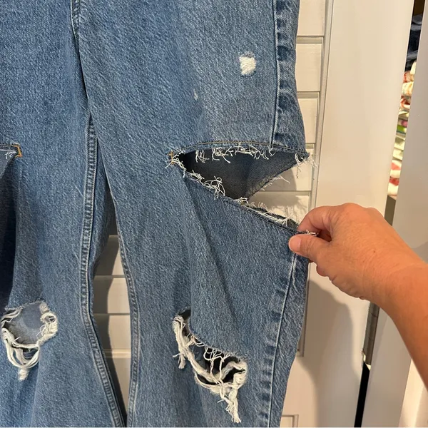 Zara High Rise Destroyed Straight Leg Jeans Sz 2 Ripped Blue - Image 3
