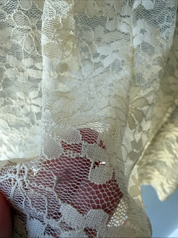 Sheer Floral Lace Long Sleeve Top - Image 4