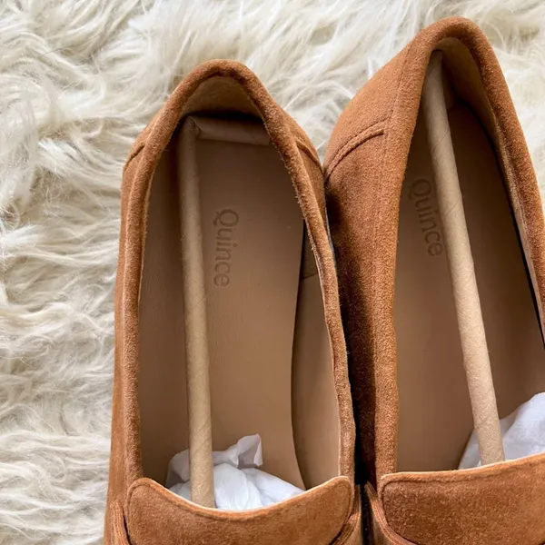 NWOB Italian Suede Penny Loafer Quince Size US 6 - Image 4