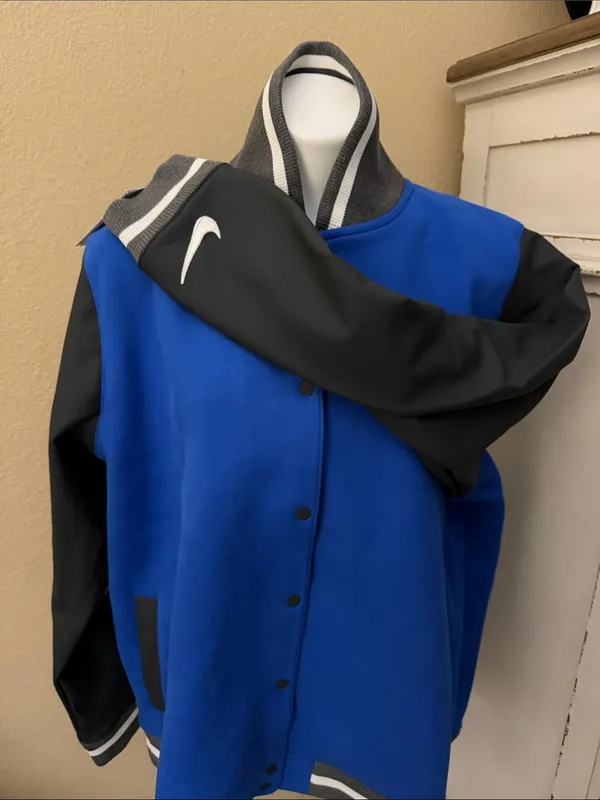 Nike Royal Blue and Black Women's Varsity Jacket - Image 2