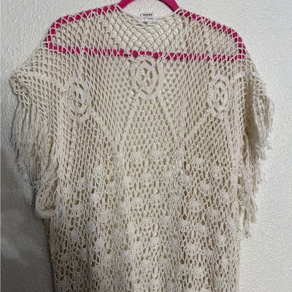 Cream Crochet fringe Kimono Cardigan size small - Image 6