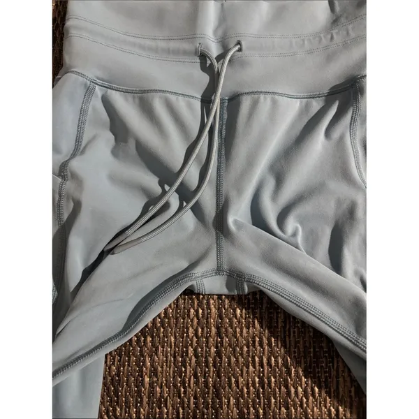 Vuori Daily Pocket Legging High Rise Blue - Image 3