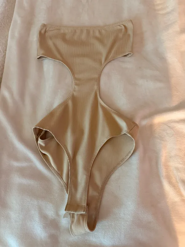 Edikted Bodysuit - Image 4