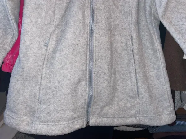 Grey Columbia Fleece Jacket - Image 4