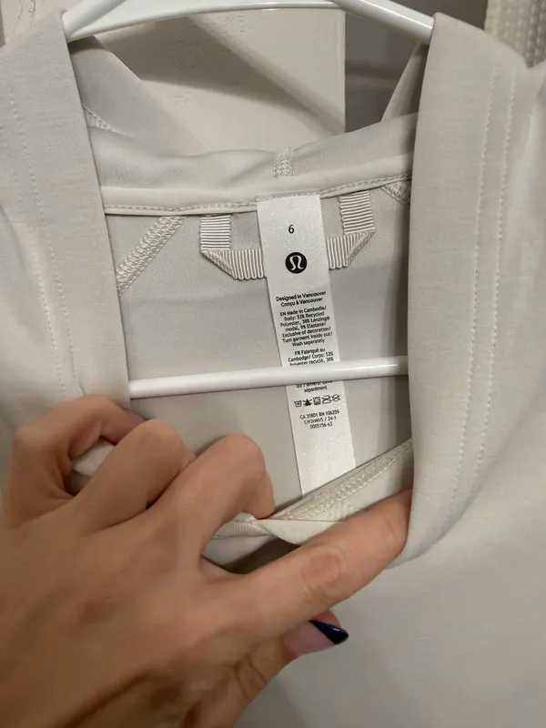 Lululemon Softstreme Hoodie - Image 3