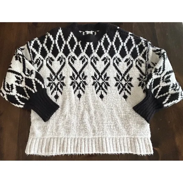 Free People Fireside Patterned Tunic Small Black White Oversized Sweater‎ Hearts - Image 5