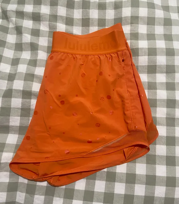 Lululemon Hotty Hot Shorts 4” - Image 2