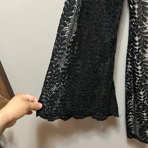 Keepsake‎ Uptown Black Lace Dress size Medium - Image 5