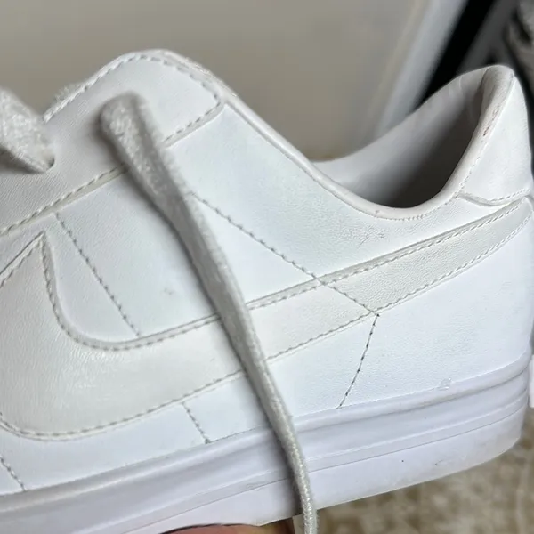 Nike White Athletic Shoes Classic Design - Image 8