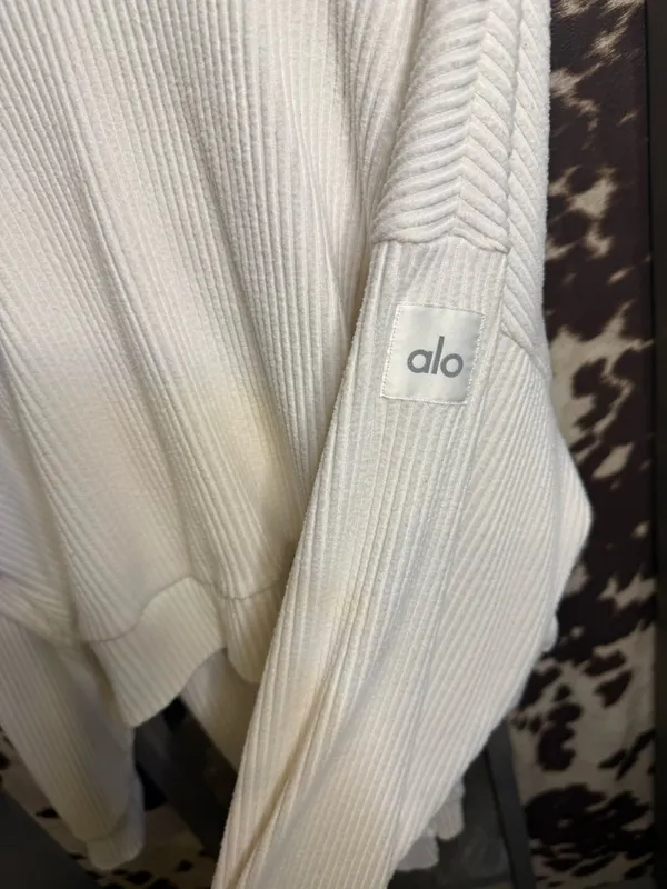Alo Yoga Muse Hoodie Ivory with pants - Image 2