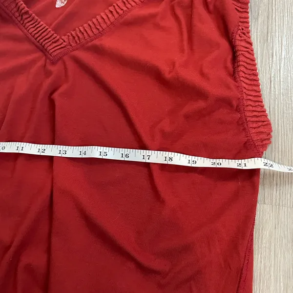 Free People Movement Run Around Tee Red ~ Size Small - Image 10