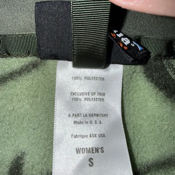 Patagonia Women’s Synchilla Fleece Vest Green Floral Print - Image 6