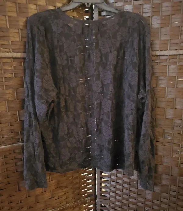 Floral Lace Embroidered Top Black Size 3X - Image 2