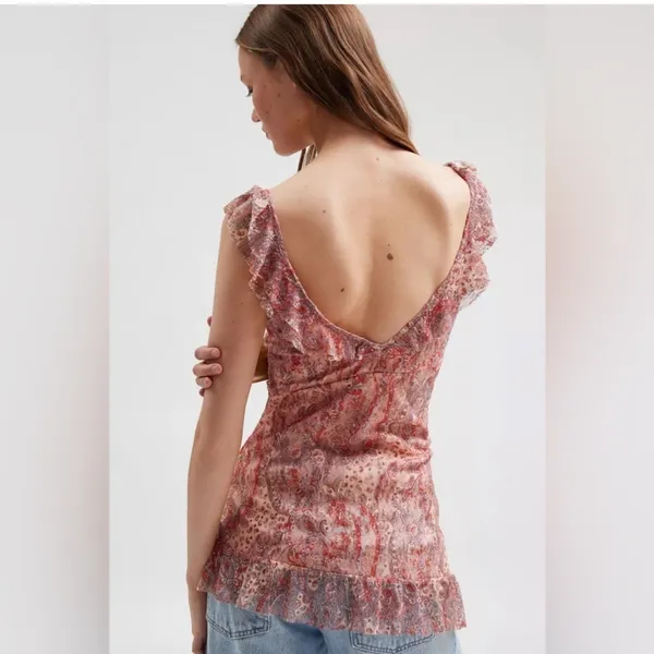 NWOT Urban Outfitters Kimchi Blue Hydi Asymmetric Lace Tunic Top size M - Image 4