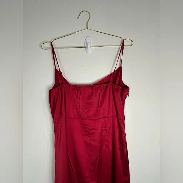 Unbranded Red Satin Cowl Neck Slip Dress - Size 2X - Image 9