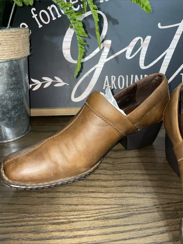 Born Kinney Brown Leather Slip-On Heeled Loafer Booties Size 9 - Image 8