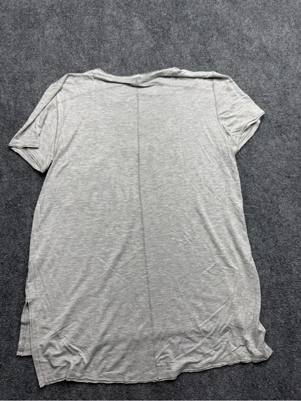 We the Free Womans XS Light Gray V-Neck Pocket Tee Shirt - Image 6
