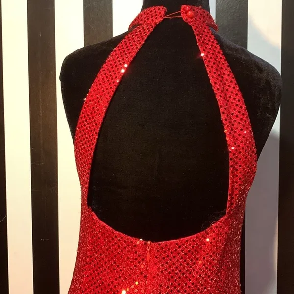 Sexy Retro Vintage 90s Red Sequin Floor Length Formal Gown Halter Neck Leg Slit - Image 12