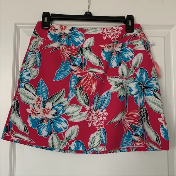 Tommy Bahama Birds of Paradise Golf Skirt/Skort NWT size small - Image 2