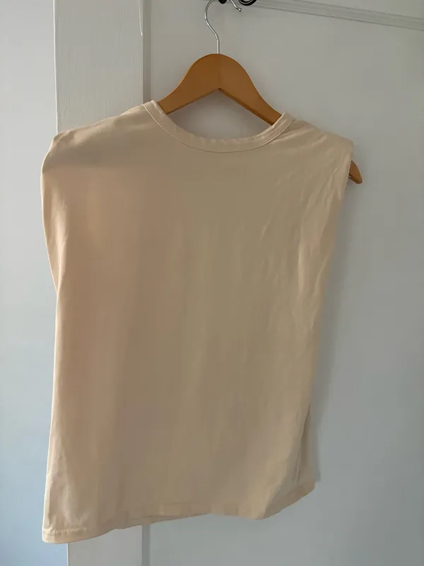 Amazon Tan Tanktop - Image 3