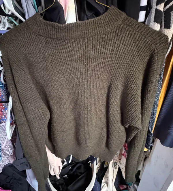 Forever 21 Slightly Cropped Sweater - Image 3