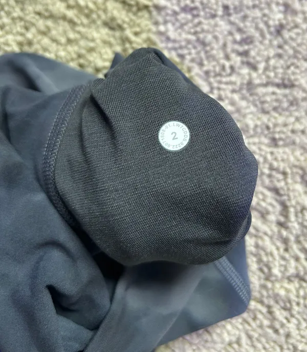 Lululemon Align Shorts - Image 3