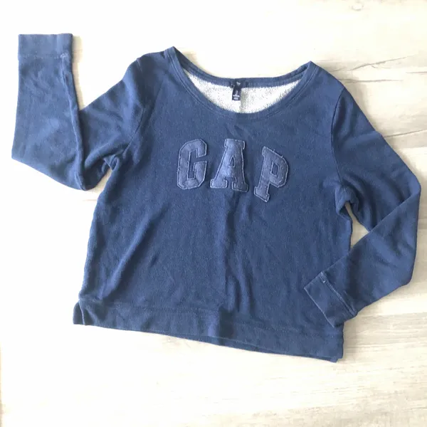 Gap women's logo crewneck sweatshirt. Large - Image 2