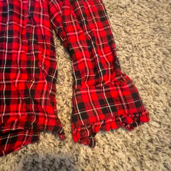 Loft Womens Red Black Plaid Ruffle Cuff Long Sleeve Blouse Small Keyhole‎ Back - Image 2