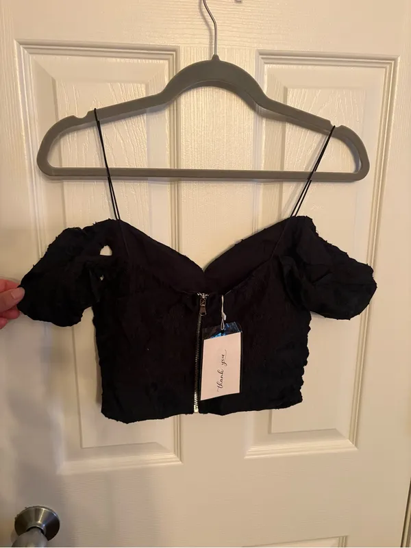 COS NWT COSY Off-Shoulder Black Ruched Crop Top, Small - Image 3