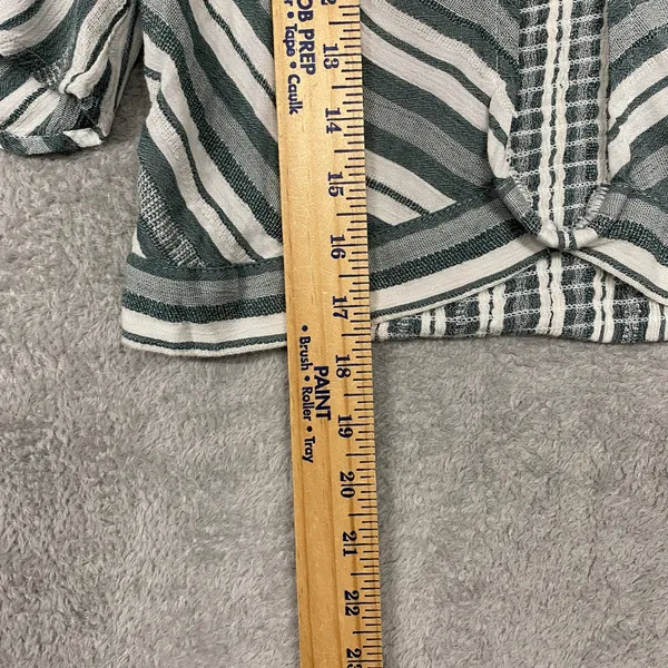 American Eagle Shirt Womens Medium Cropped Green‎ White Stripe Keyhole Smocked - Image 4