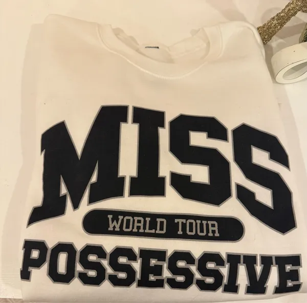 Tate McRae Miss Possessive Crewneck White Size M - Image 3