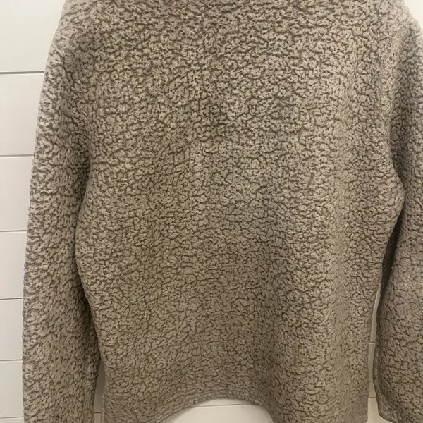 Love Tree‎ 1/4 Zip Soft Pullover 
Fleece
Size small - Image 4