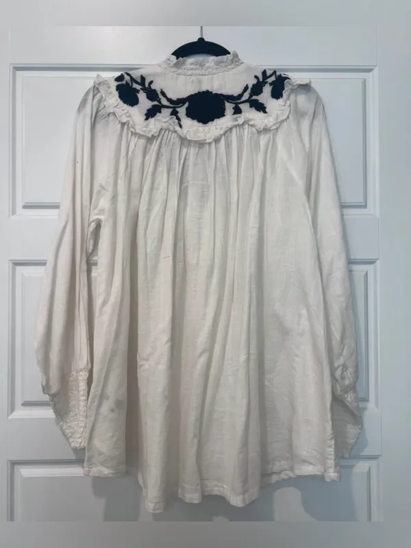 Free People White Button-Front Blouse with Black Floral Embroidery - Image 6