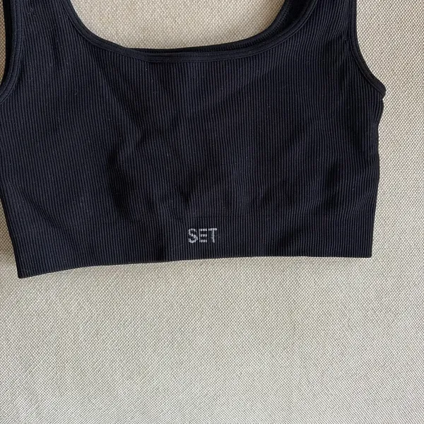 Set Active Black Ribbed Sports Bra - Image 2